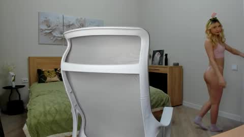 Melena online show from February 2026 08:38:01 AM