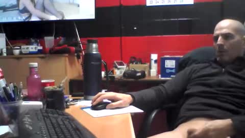 Snapshot of pareja74vlc chatting on February 2026 02:11:02 PM pareja74vlc online show from February 2026 02:11:02 PM