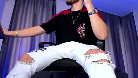 Paris online show from October 2025 09:48:01 AM