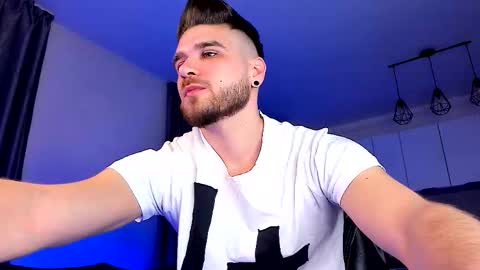 Paris online show from January 2026 11:19:01 PM