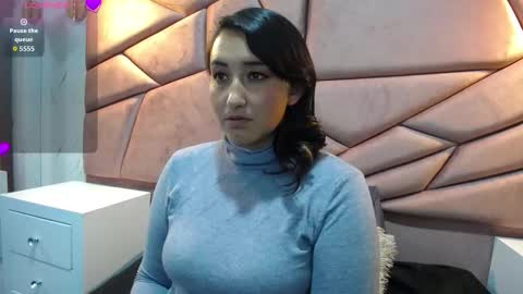 Snapshot of paris_love19 chatting on December 2025 08:52:02 AM kitty online show from December 2025 08:52:02 AM