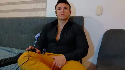 Mark Paris online show from October 2025 06:22:02 AM