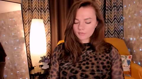 Paris online show from March 2026 07:58:02 AM