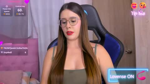 Snapshot of parisshayk chatting on April 2026 06:21:02 PM Paris online show from April 2026 06:21:02 PM