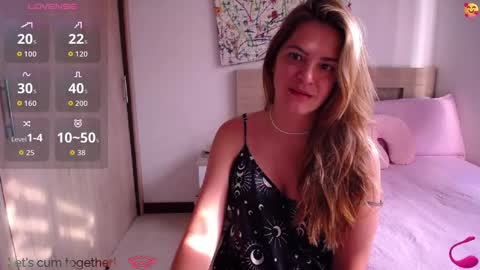 Paris online show from September 2025 12:38:01 PM