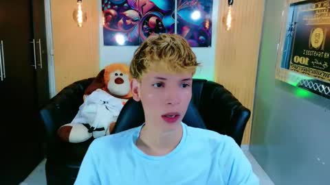 Snapshot of park_jimin1 chatting on September 2025 12:05:02 PM park_jimin1 online show from September 2025 12:05:02 PM