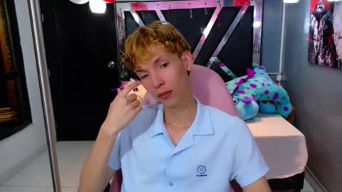 Snapshot of park_jimin1 chatting on September 2025 12:08:02 PM park_jimin1 online show from September 2025 12:08:02 PM