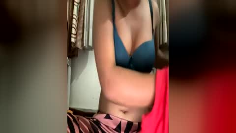 Snapshot of parneetu_642 chatting on June 2026 03:59:02 AM parneetu_642 online show from June 2026 03:59:02 AM