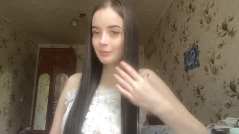 Milana online show from May 2026 12:10:01 PM