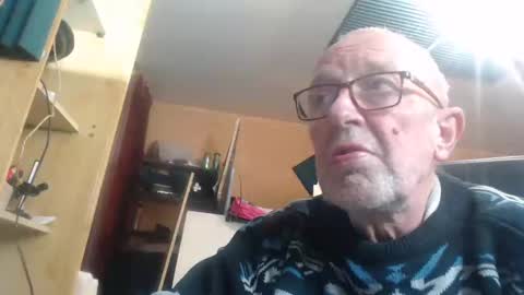 pascal88881 online show from December 2024 04:08:02 PM