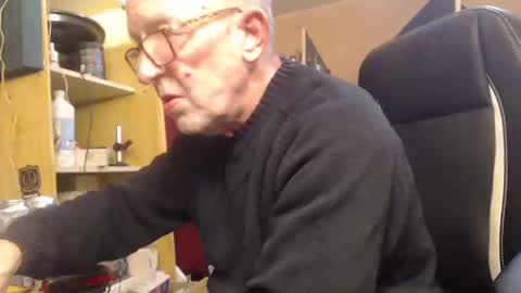 pascal88881 online show from January 2025 05:20:01 PM