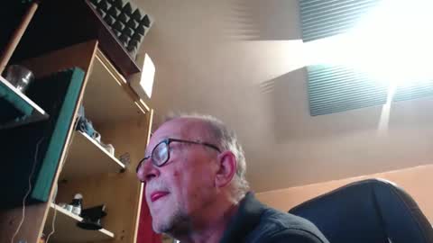 pascal88881 online show from November 2025 10:26:01 AM