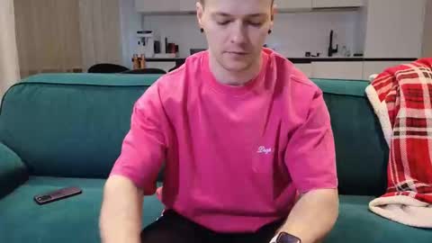 Pashka online show from February 2026 07:41:02 AM