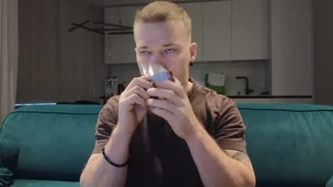 Pashka online show from March 2026 06:50:01 AM