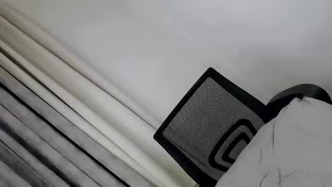 Snapshot of passion_de_amor18 chatting on October 2025 02:37:02 PM Tasty Alice online show from October 2025 02:37:02 PM