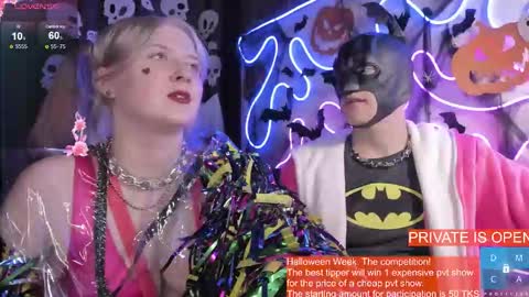 LunaAlan online show from October 2025 12:45:01 PM