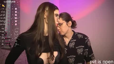 Snapshot of passiondesire_ chatting on October 2025 08:25:01 AM Zoe online show from October 2025 08:25:01 AM