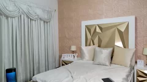 Snapshot of passionmacoll chatting on March 2025 12:18:02 AM passionmacoll online show from March 2025 12:18:02 AM