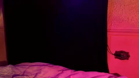 Dome Passiva697 online show from November 2025 10:15:02 PM