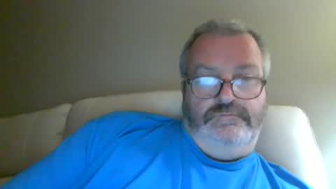 passporttraveler1 online show from September 2025 12:45:01 AM