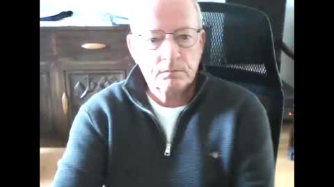 Snapshot of pat5057 chatting on April 2026 09:32:02 AM Master Bates online show from April 2026 09:32:02 AM