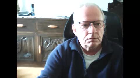Snapshot of pat5057 chatting on April 2026 09:11:02 AM Master Bates online show from April 2026 09:11:02 AM