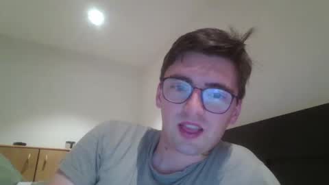 Snapshot of patat1996 chatting on September 2025 02:23:01 AM patat1996 online show from September 2025 02:23:01 AM