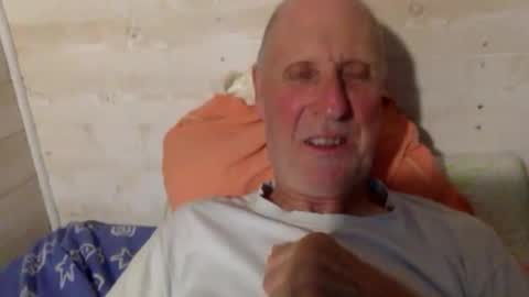 Snapshot of patibulaire1912 chatting on October 2025 07:03:01 PM Pati24 online show from October 2025 07:03:01 PM