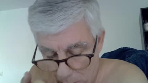 patrick5275 online show from September 2025 09:09:01 AM