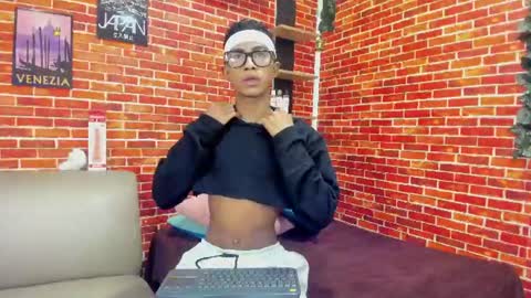 Snapshot of patrick_lovee chatting on June 2026 12:36:01 PM Patrick online show from June 2026 12:36:01 PM