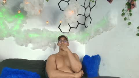 Snapshot of patrick_rose_ chatting on February 2025 11:10:01 AM Patrick Rose online show from February 2025 11:10:01 AM