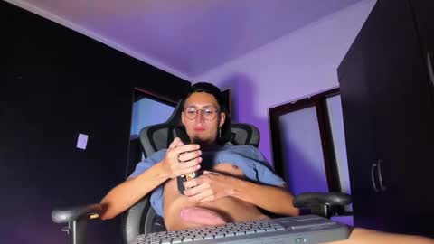 Snapshot of patricksherman chatting on October 2025 07:03:01 PM Patrick sherman online show from October 2025 07:03:01 PM