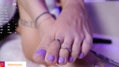 PattiWhite online show from November 2025 02:09:01 PM