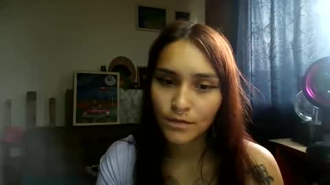 Pau online show from May 2026 09:01:02 PM