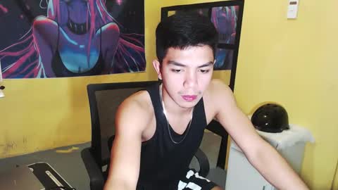 Snapshot of paul968323 chatting on November 2025 08:36:02 PM MrBigPaul online show from November 2025 08:36:02 PM