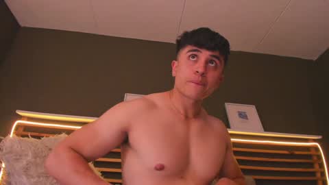 Snapshot of paul_evanss chatting on January 2025 05:12:02 PM Paul online show from January 2025 05:12:02 PM