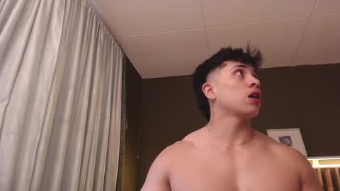 Snapshot of paul_evanss chatting on October 2025 01:31:02 PM Paul online show from October 2025 01:31:02 PM