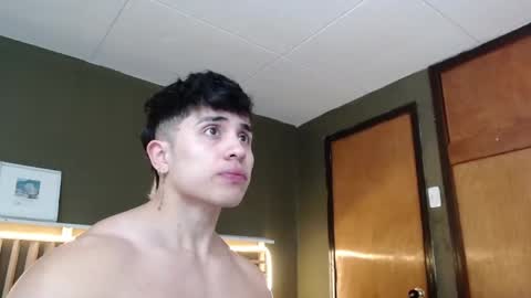 Snapshot of paul_evanss chatting on November 2025 01:33:02 PM Paul online show from November 2025 01:33:02 PM