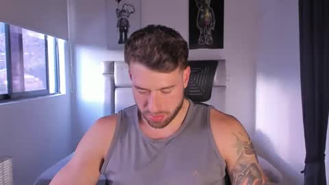 PAUL ROGER online show from March 2025 10:19:02 PM