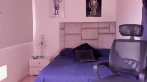 PAUL ROGER online show from March 2026 12:52:01 PM