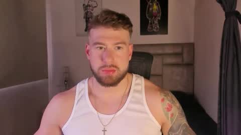 PAUL ROGER online show from May 2026 09:57:01 PM