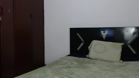 PAULA online show from January 2026 03:33:01 AM