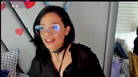 Paula online show from February 2025 10:10:02 PM