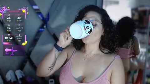 Paula online show from September 2025 08:19:01 PM