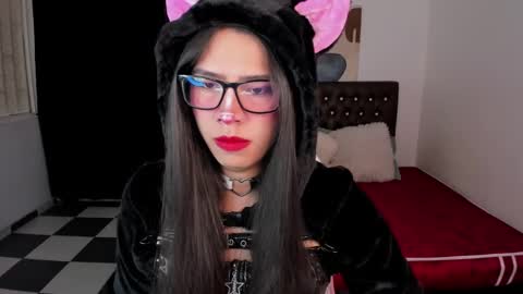 Snapshot of paula_kawaiifu chatting on December 2024 01:57:02 PM CALL ME PAULA online show from December 2024 01:57:02 PM