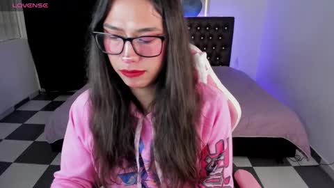 Snapshot of paula_kawaiifu chatting on January 2025 05:09:02 PM CALL ME PAULA online show from January 2025 05:09:02 PM