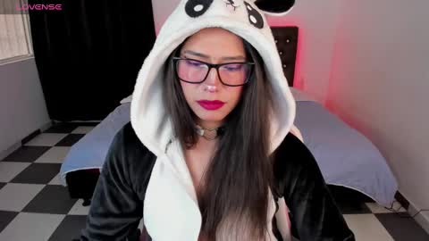 Snapshot of paula_kawaiifu chatting on January 2025 05:37:02 PM CALL ME PAULA online show from January 2025 05:37:02 PM
