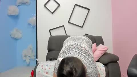 Snapshot of paula_miler1 chatting on October 2025 02:10:01 PM paula_miler1 online show from October 2025 02:10:01 PM