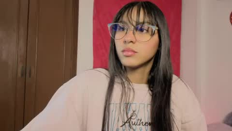 Snapshot of paulacutexs chatting on May 2026 02:39:01 AM Paula online show from May 2026 02:39:01 AM