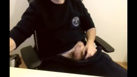 paulbazo83 online show from February 2026 12:12:01 PM